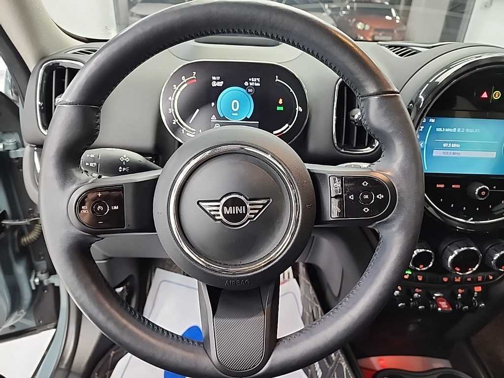 Mini Countryman - Vista 9