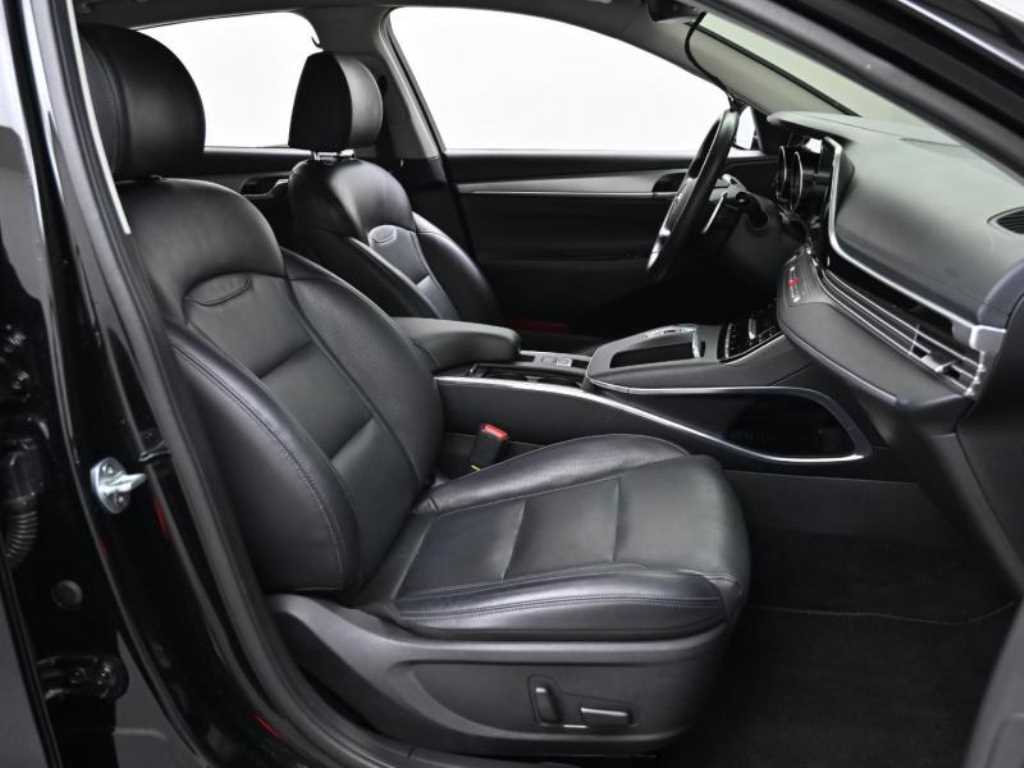 HYUNDAI Grandeur - Vista 10