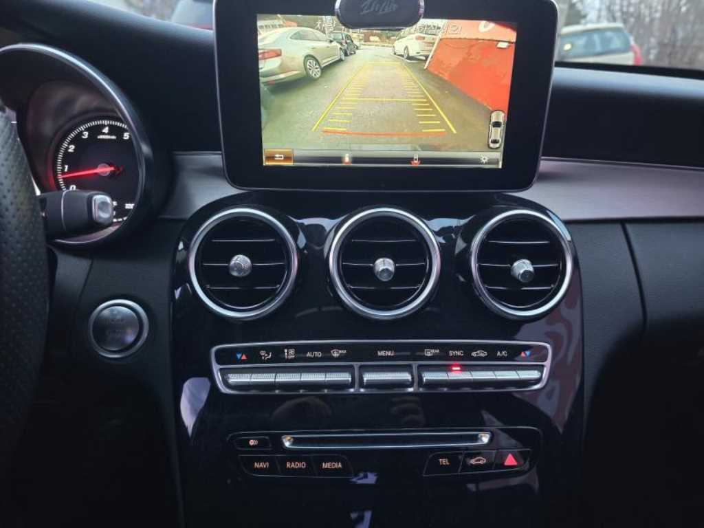 Mercedes Benz C Class 2017 Negro - Importación desde Corea - HF Imports Iquique - Foto 14