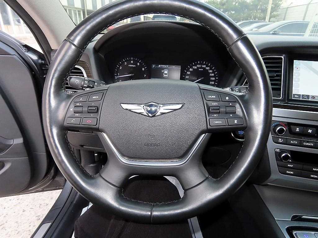 Genesis G80 - Vista 8