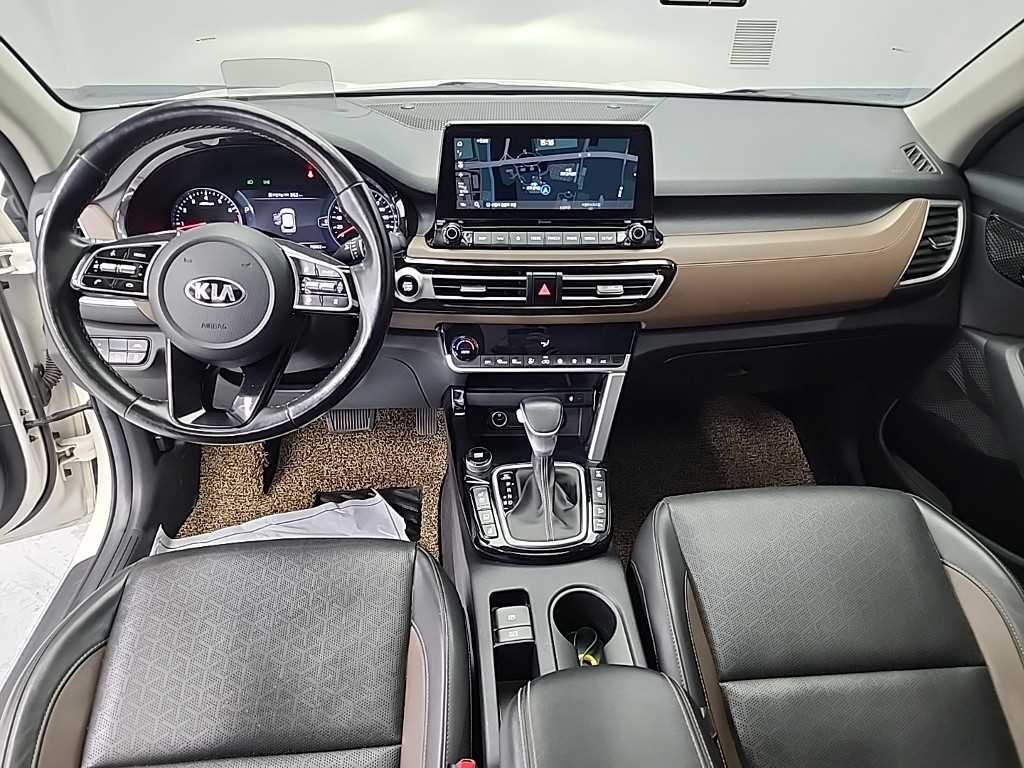 KIA Seltos - Vista 7