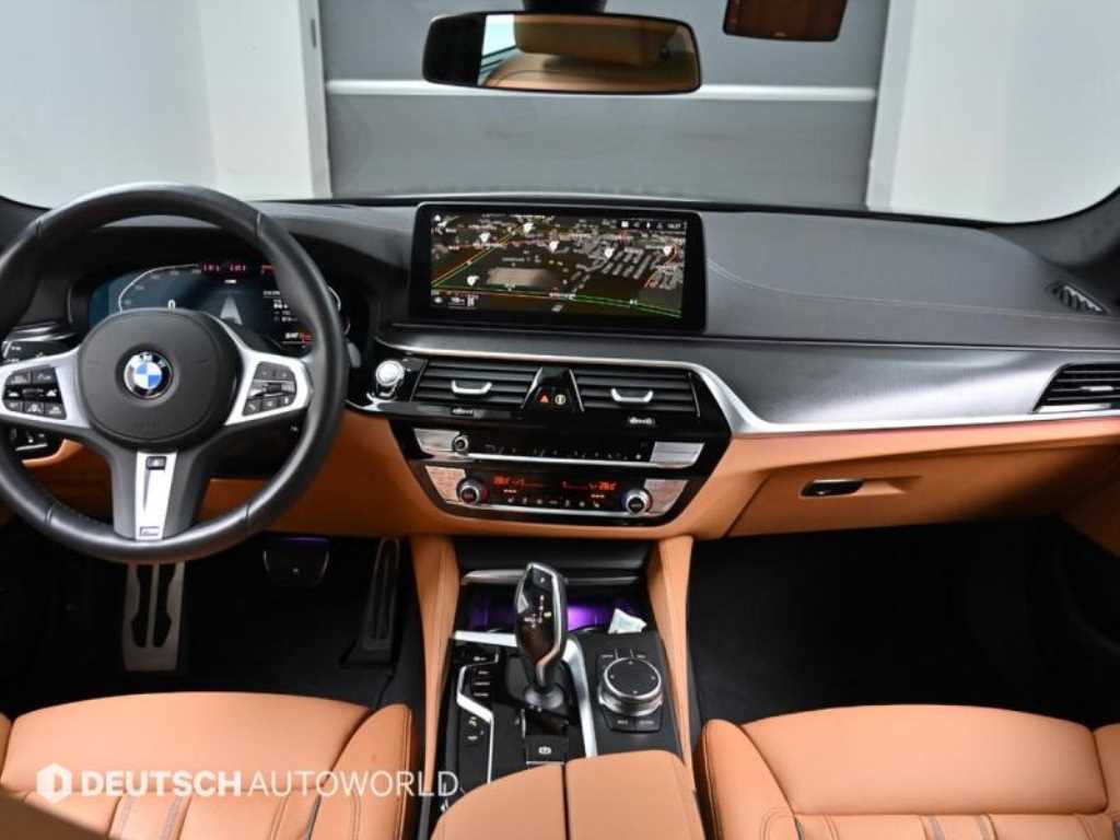 BMW 5 Series - Vista 7