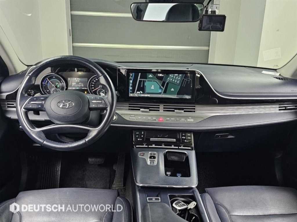 HYUNDAI Grandeur - Vista 7