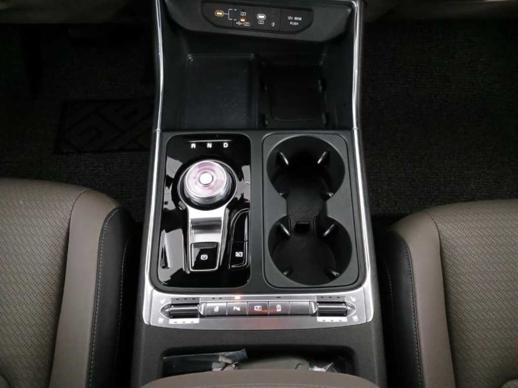 KIA Carnival 2025 Blanco - Importación desde Corea - HF Imports Iquique - Foto 15