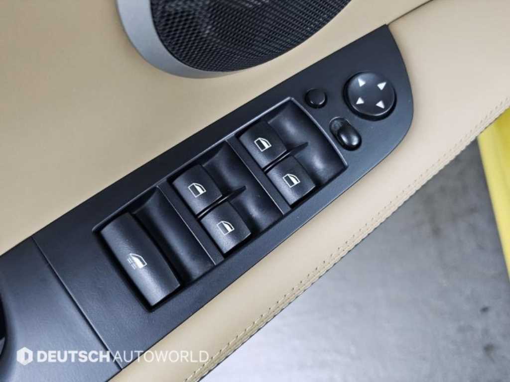 BMW 3 series 2011 Amarillo - Importación desde Corea - HF Imports Iquique - Foto 18