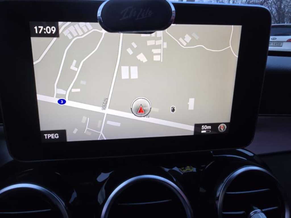 Mercedes Benz C Class 2017 Negro - Importación desde Corea - HF Imports Iquique - Foto 13