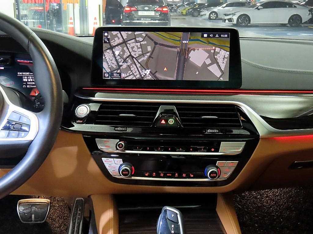 BMW 5 Series - Vista 11