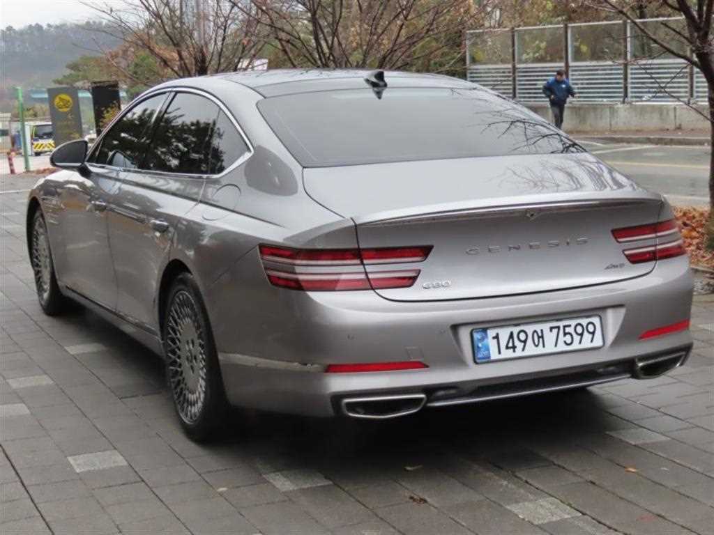 Genesis G80 - Vista 4