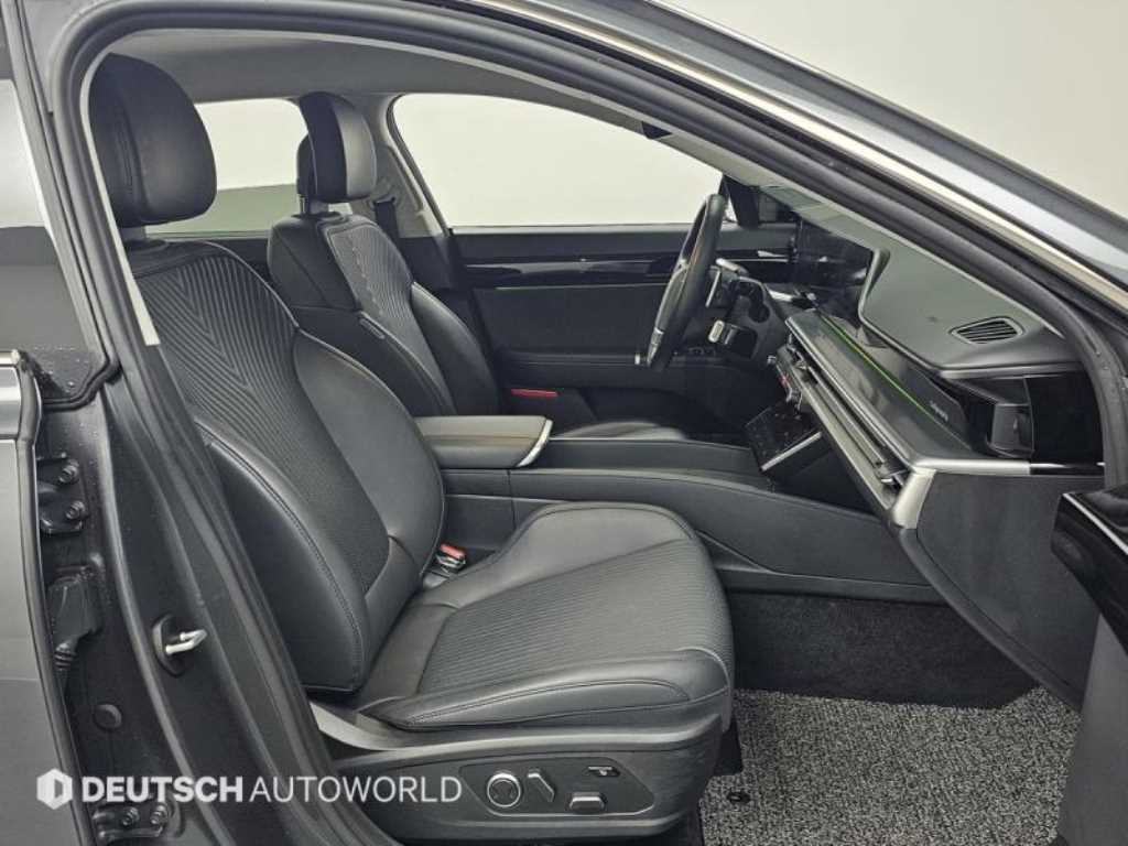 HYUNDAI Grandeur - Vista 10