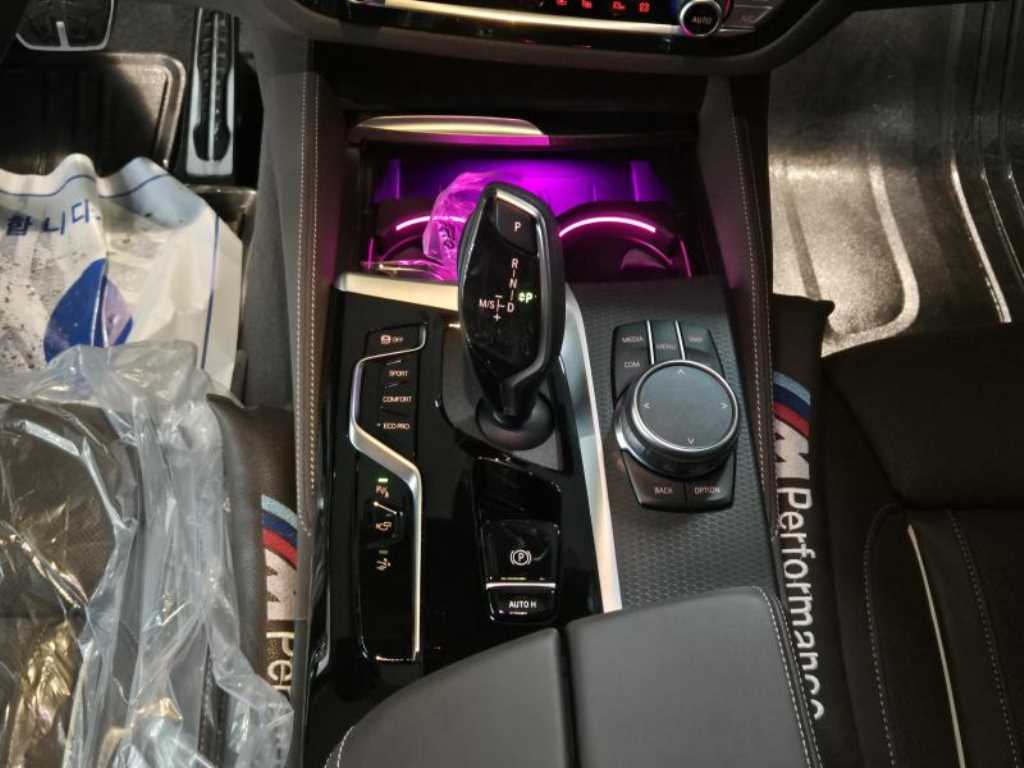 BMW Gran Turismo - Vista 12