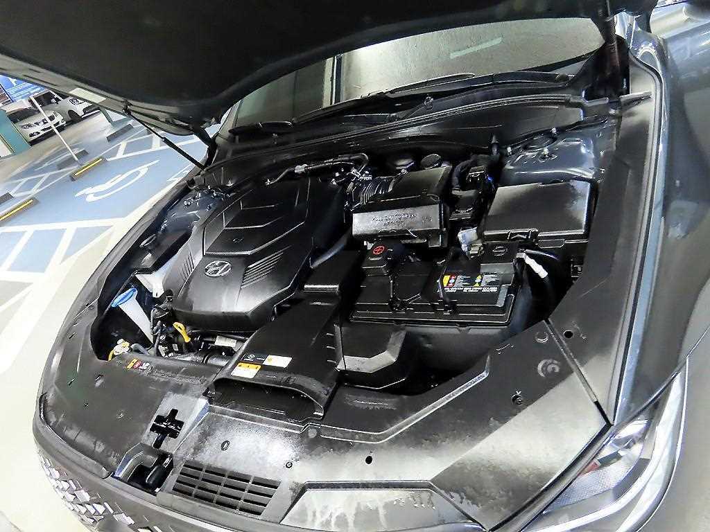 HYUNDAI Grandeur 2020 Gris - Importación desde Corea - HF Imports Iquique - Foto 19