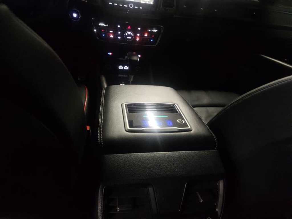 Ssangyong Rexton - Vista 12