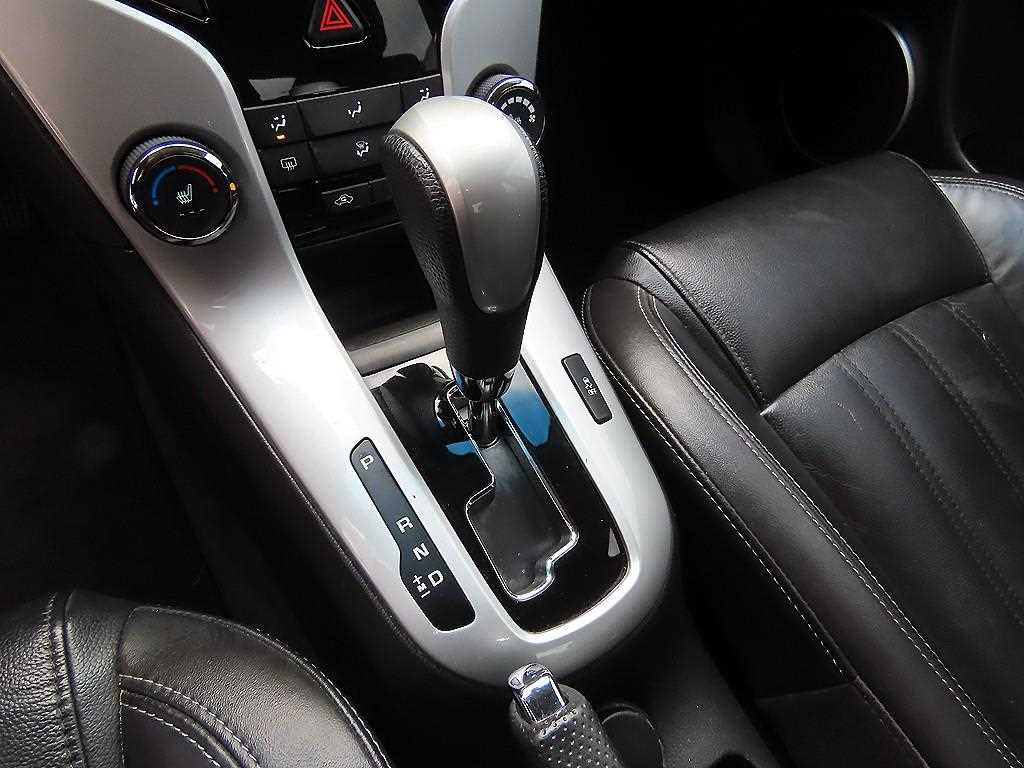 Chevrolet Cruise - Vista 10