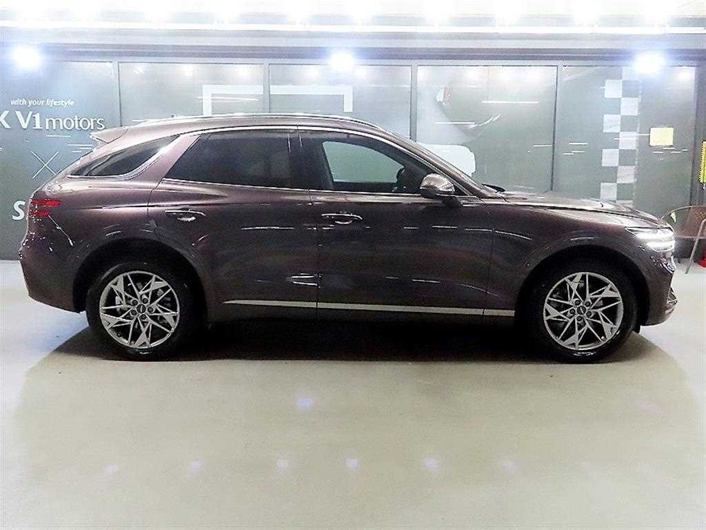 Genesis GV70 - Vista 4