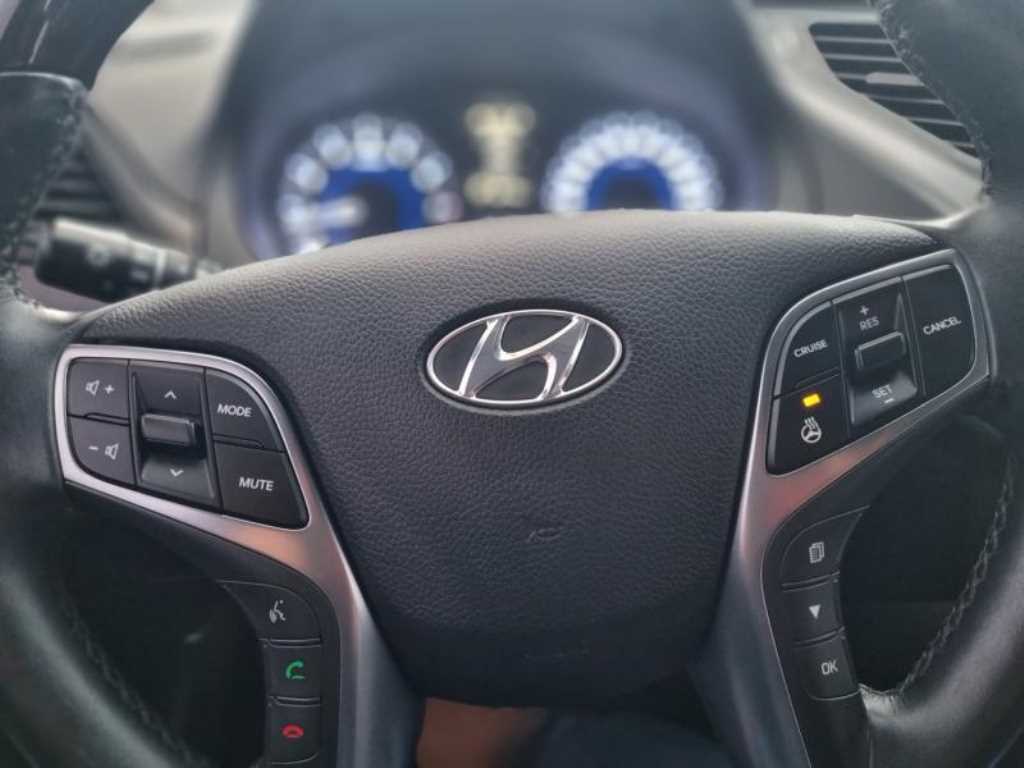 HYUNDAI Grandeur - Vista 12