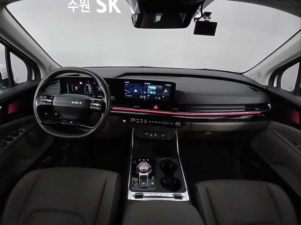 KIA Carnival - Vista 6