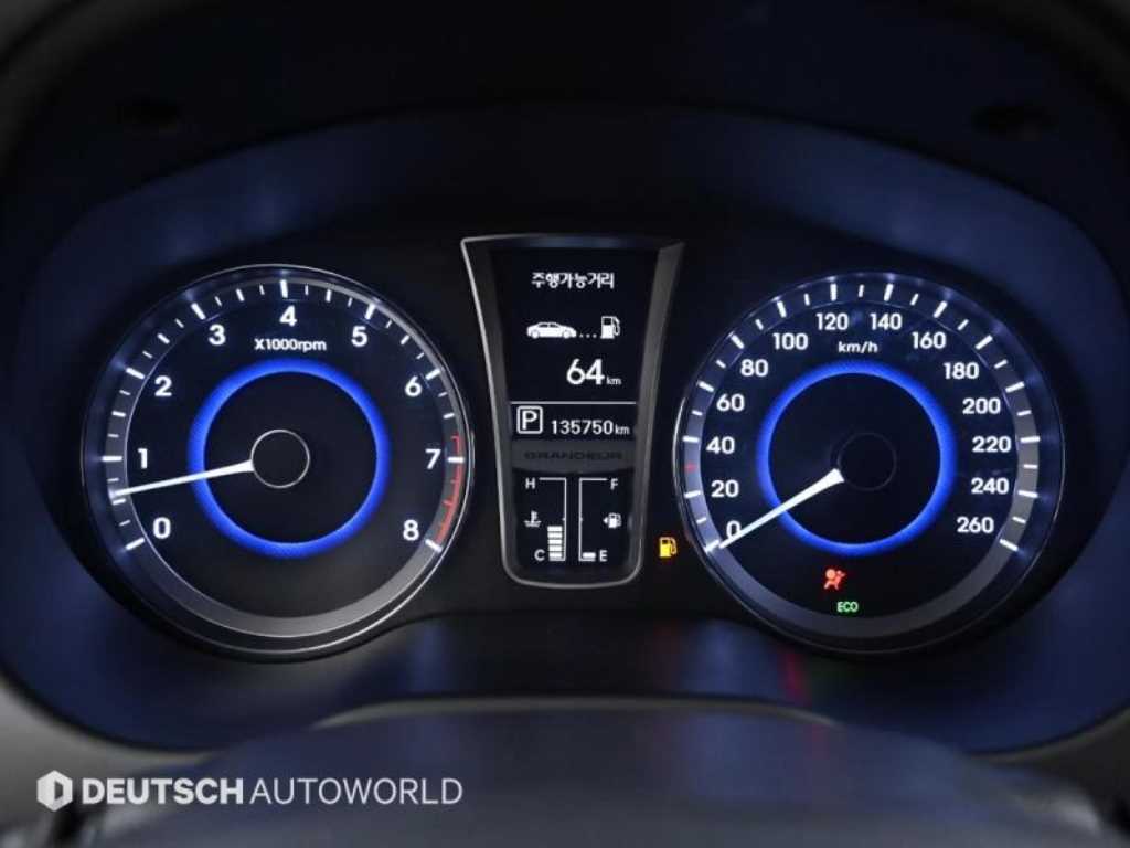 HYUNDAI Grandeur - Vista 8