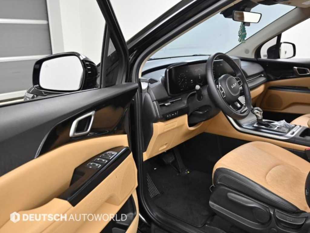 KIA Carnival - Vista 9