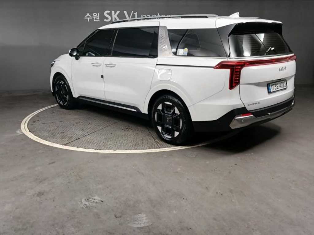 KIA Carnival - Vista 4