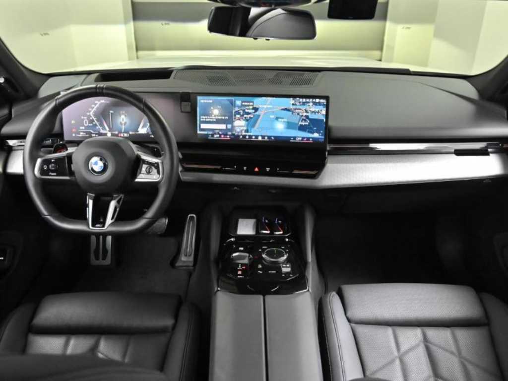 BMW 5 Series - Vista 7