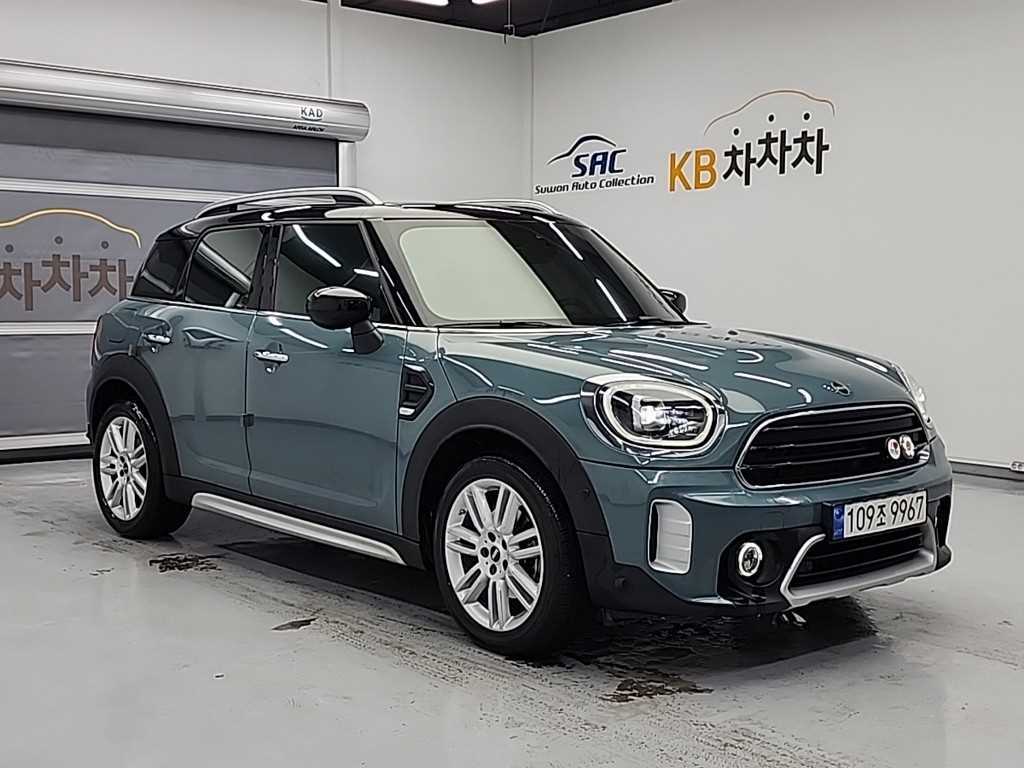 Mini Countryman - Vista 4