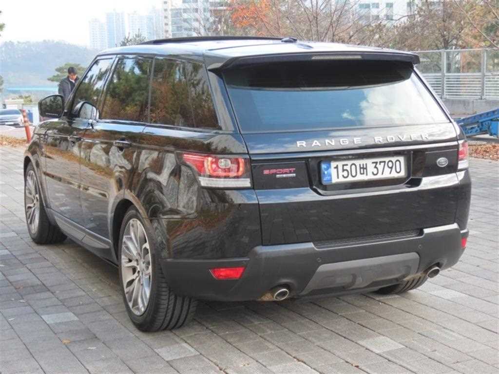 Land Rover Range Rover Sports - Vista 4