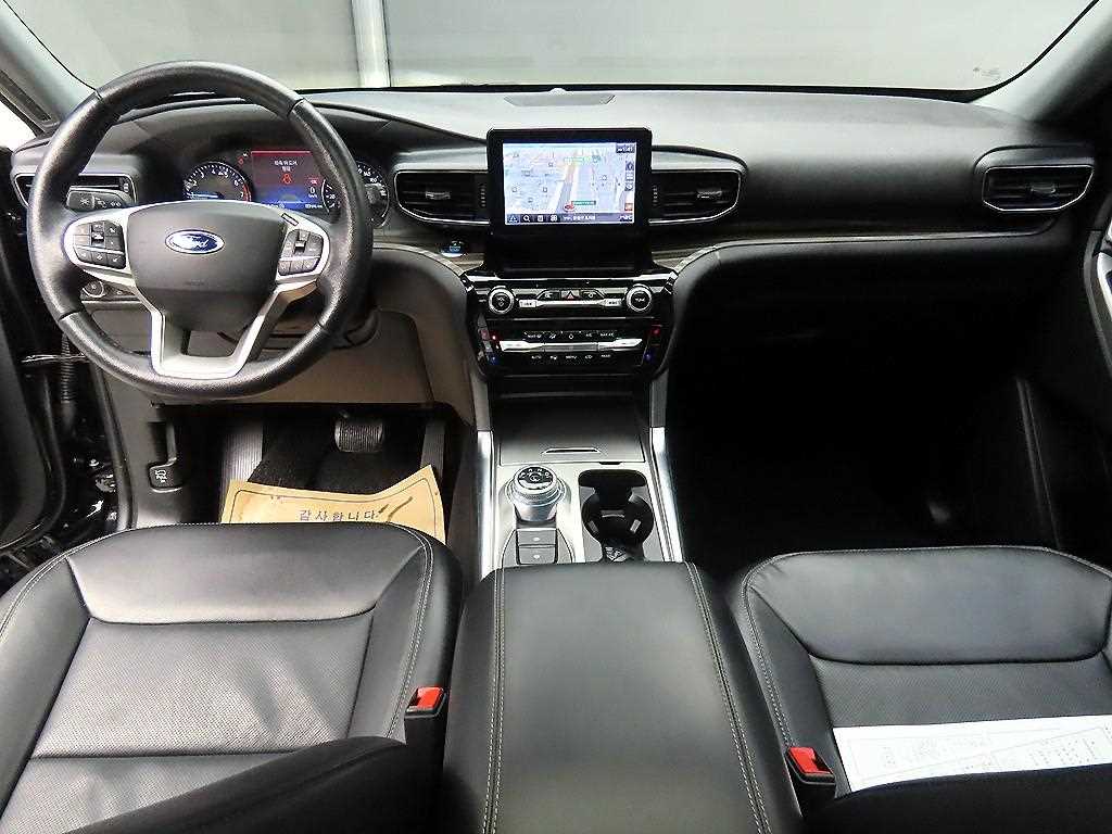 Ford Explorer - Vista 7