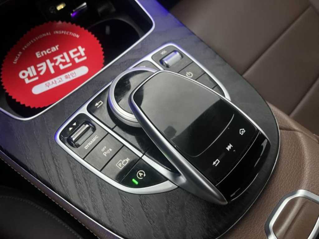 Mercedes Benz E class - Vista 11