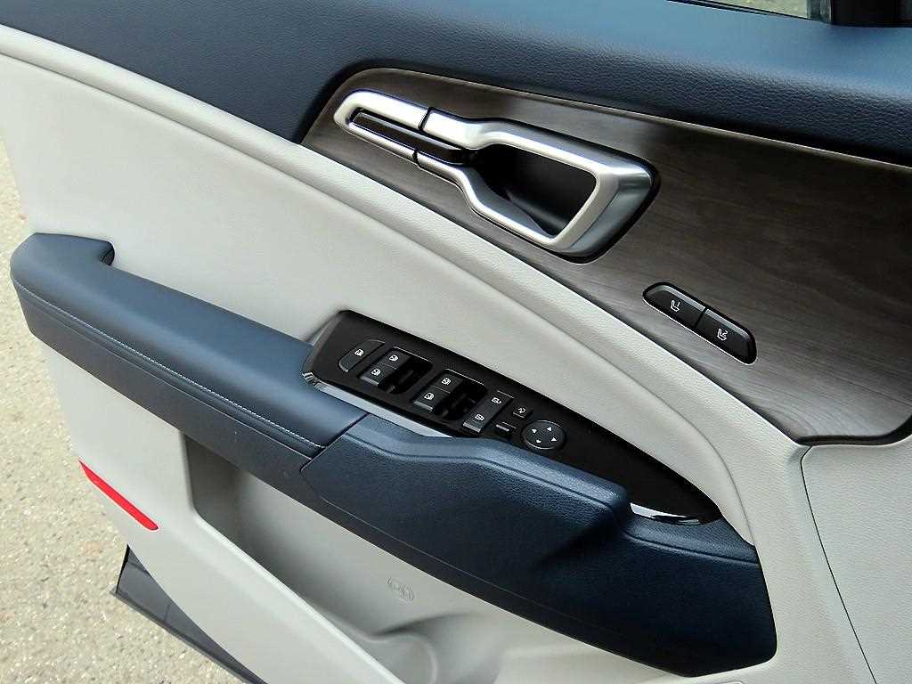 KIA Sportage - Vista 11