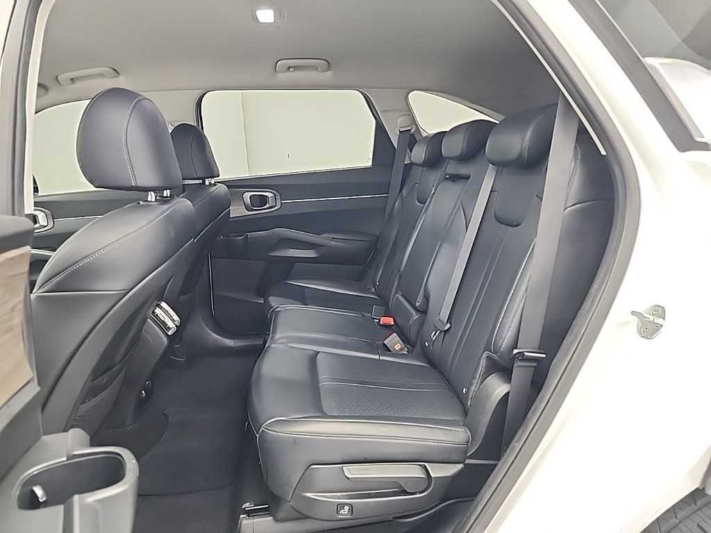 KIA Sorento - Vista 12