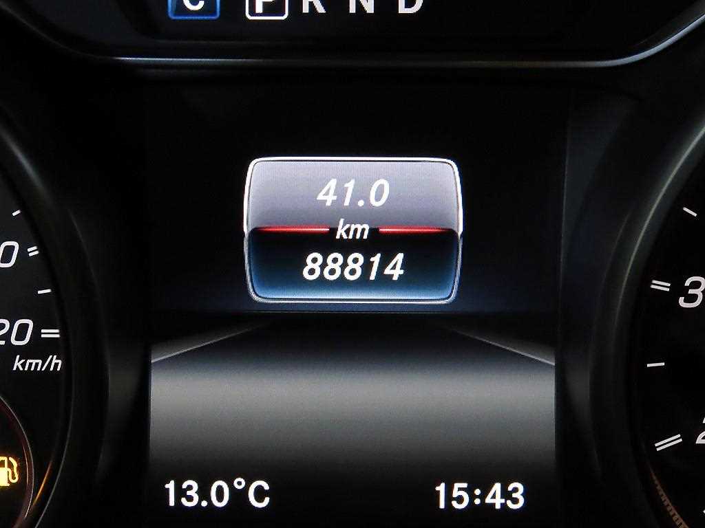 Mercedes Benz CLA Class - Vista 9