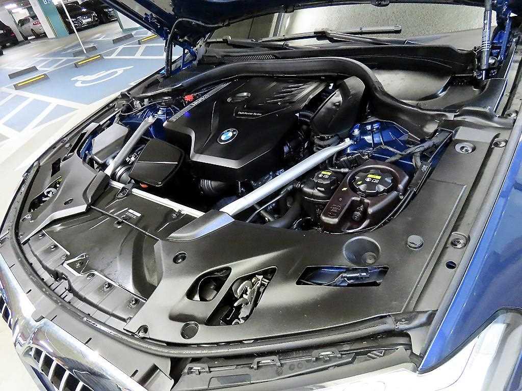 BMW 5 Series 2021 Azul - Importación desde Corea - HF Imports Iquique - Foto 19