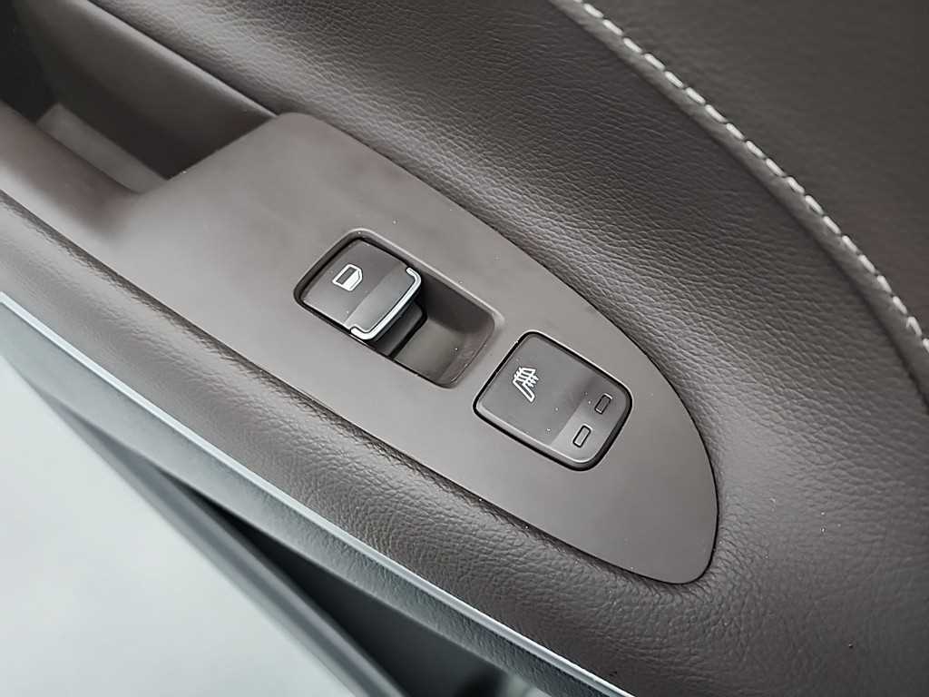 HYUNDAI Grandeur 2018 Negro - Importación desde Corea - HF Imports Iquique - Foto 14