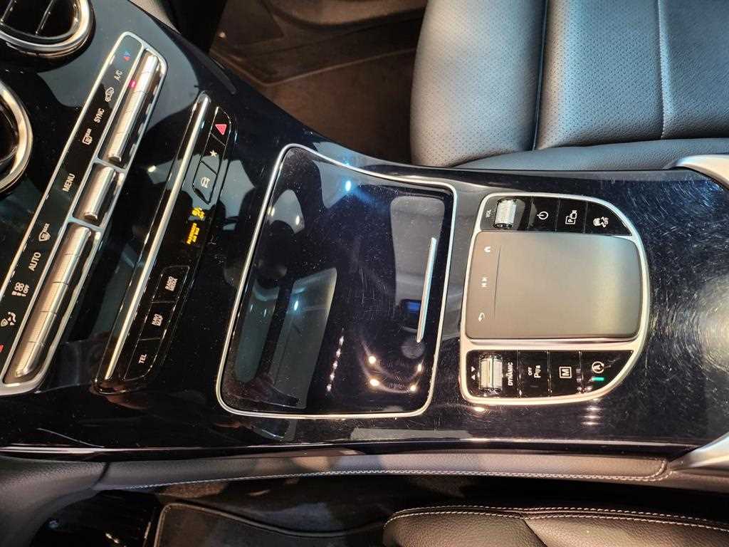 Mercedes Benz GLC Class 2021 - Importación desde Corea - HF Imports Iquique - Foto 16