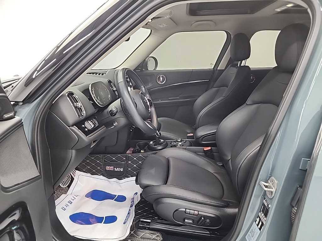 Mini Countryman - Vista 11