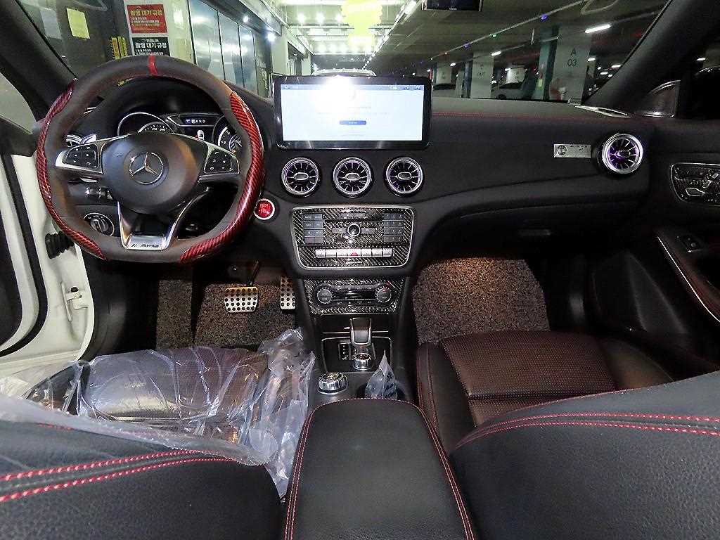 Mercedes Benz CLA Class - Vista 10