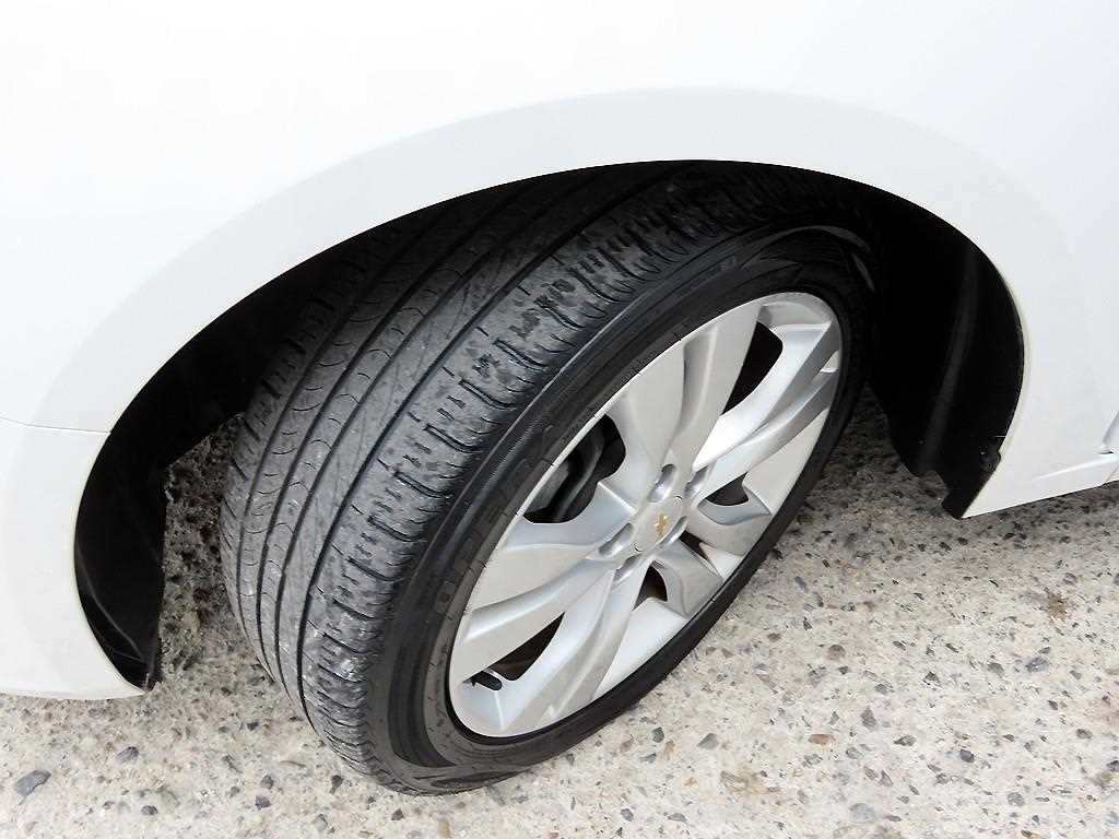 Chevrolet Cruise 2014 Blanco - Importación desde Corea - HF Imports Iquique - Foto 16