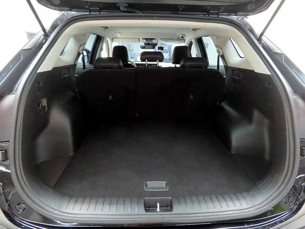 KIA Sportage - Vista 5