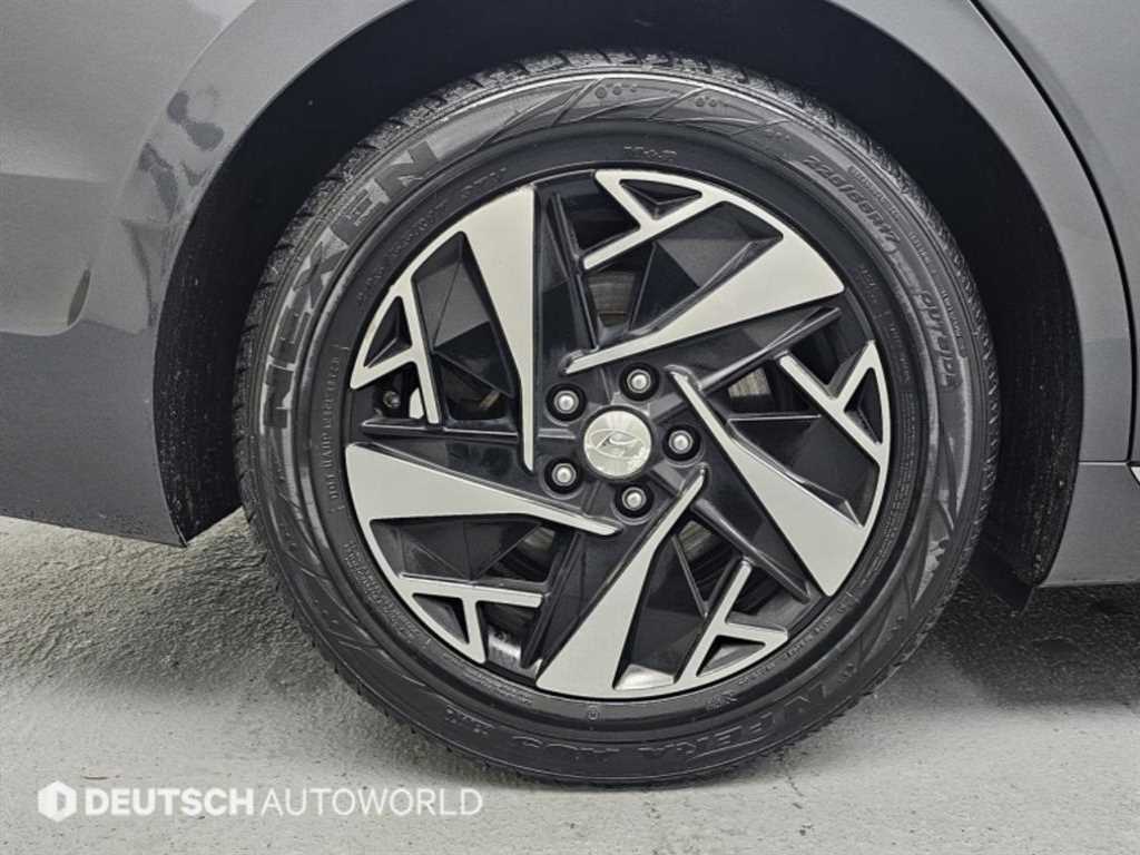 HYUNDAI Grandeur - Vista 5