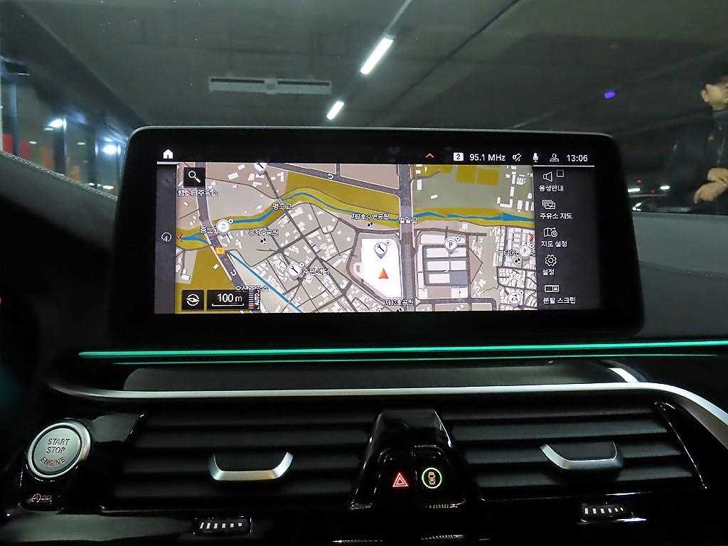 BMW 5 Series 2022 Gris - Importación desde Corea - HF Imports Iquique - Foto 13