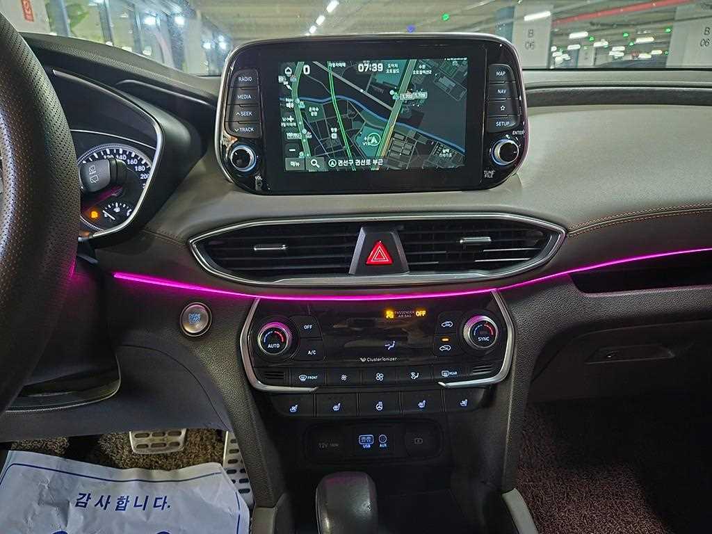 HYUNDAI Santa Fe - Vista 10