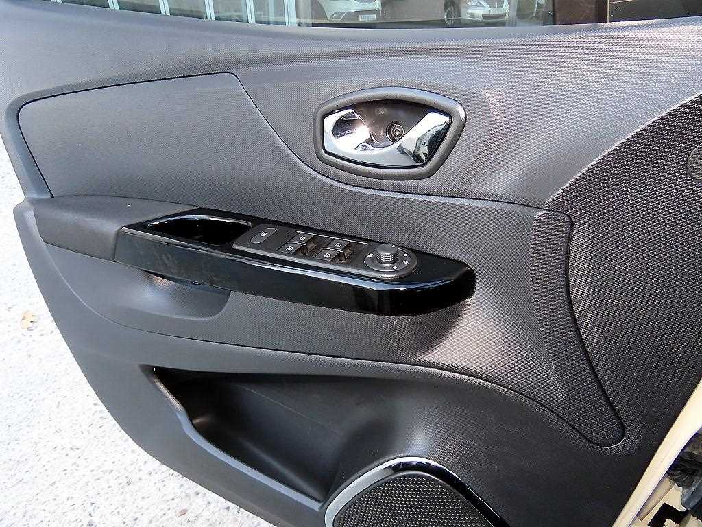 SAMSUNG QM3 - Vista 11