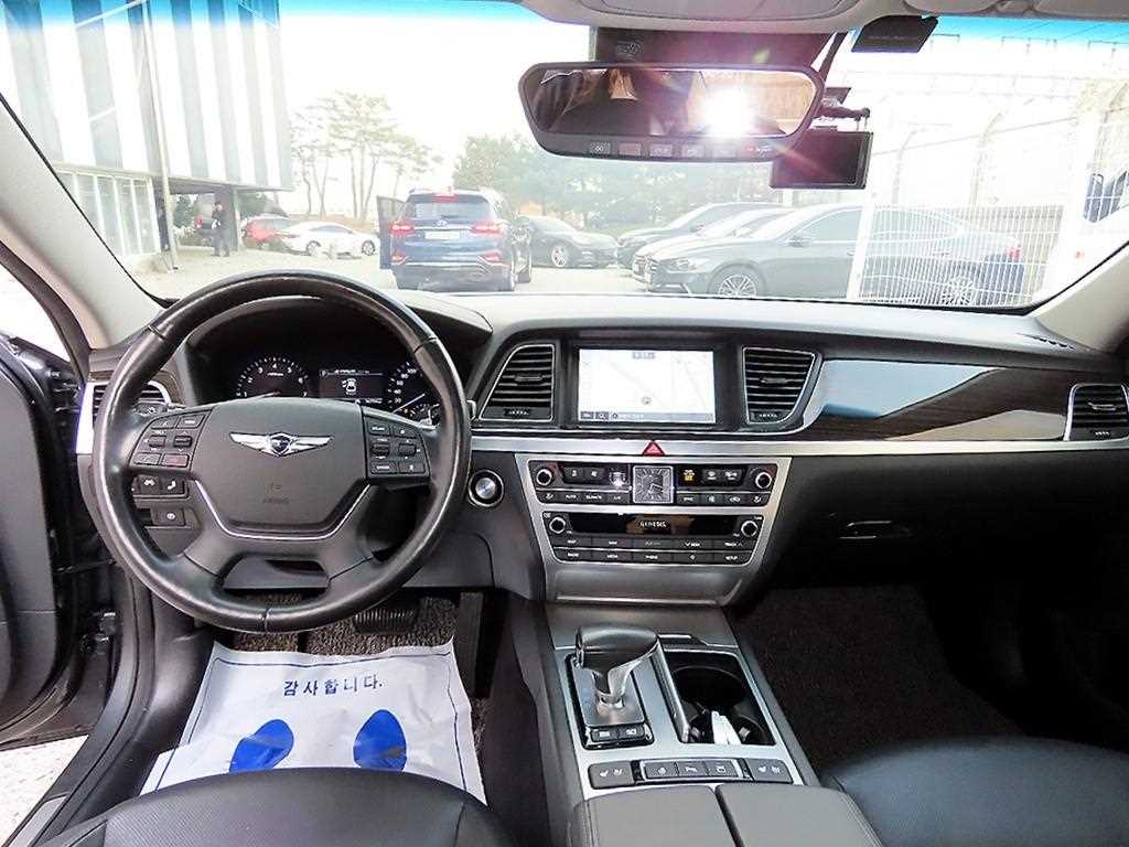 Genesis G80 - Vista 7