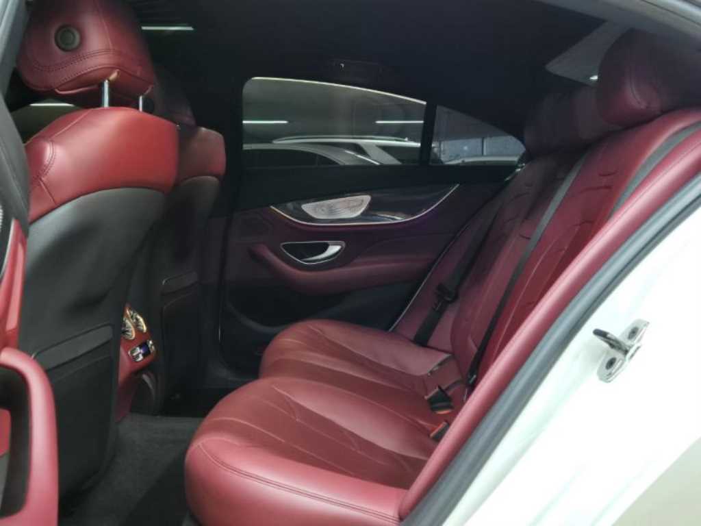 Mercedes Benz CLS Class - Vista 11