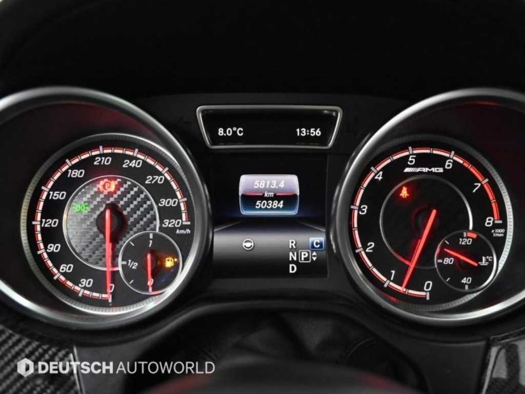 Mercedes Benz GLE Class - Vista 8