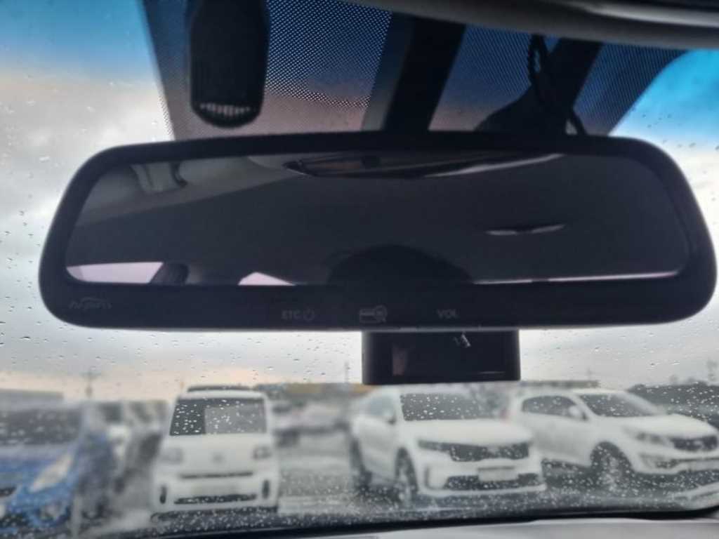 HYUNDAI Grandeur - Vista 8