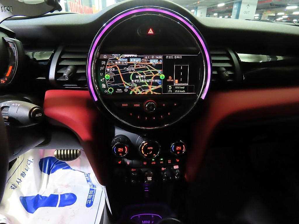 Mini Cooper Convertible 2020 Negro - Importación desde Corea - HF Imports Iquique - Foto 15