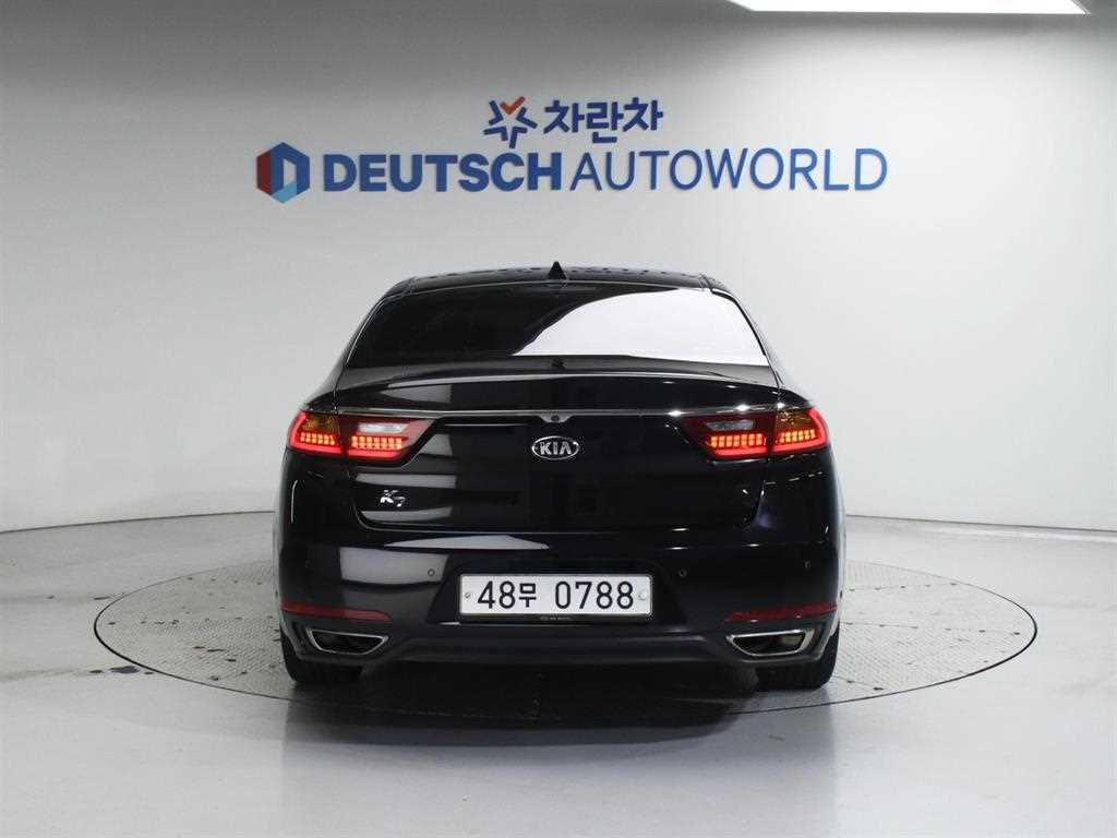 KIA K7 - Vista 4
