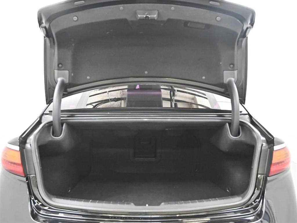 KIA K7 2016 Negro - Importación desde Corea - HF Imports Iquique - Foto 20