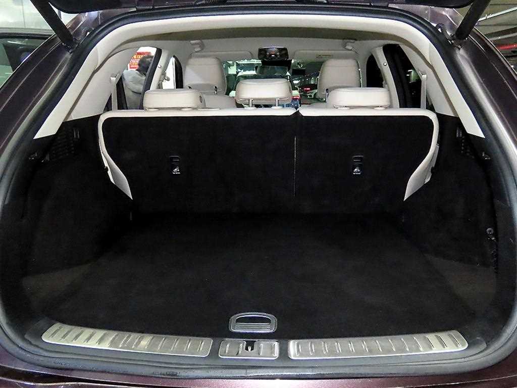 Genesis GV70 2022 Gris - Importación desde Corea - HF Imports Iquique - Foto 16